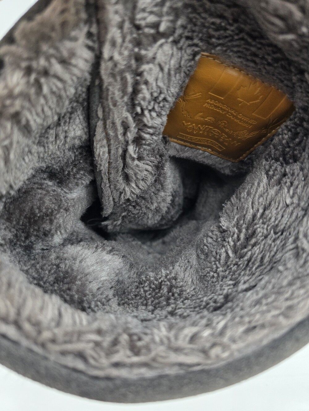 Manitobah Mukluks Tall Wrap Winter Snow Boots Charcoal Grey Rabbit Fur Size W6 - Picture 16 of 16